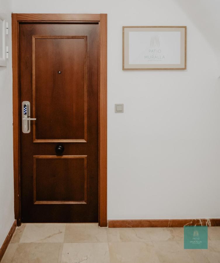 Patio De La Muralla Apartamentos Kordoba Zewnętrze zdjęcie