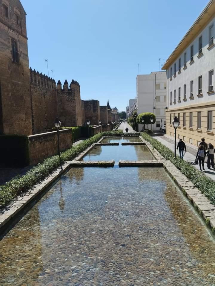Patio De La Muralla Apartamentos Kordoba Zewnętrze zdjęcie